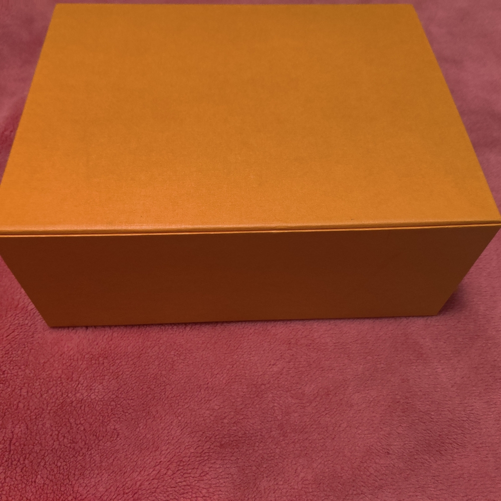 Louis Vuitton Orange Box - Picture 9 of 14